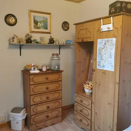 Homestay Catherine's Lair A Quiet Peaceful