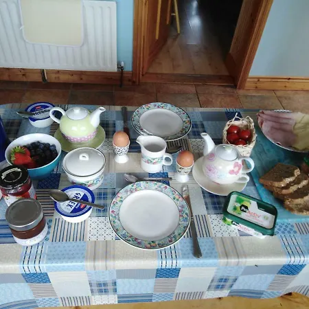 Catherine's Lair A Quiet Peaceful * Westport